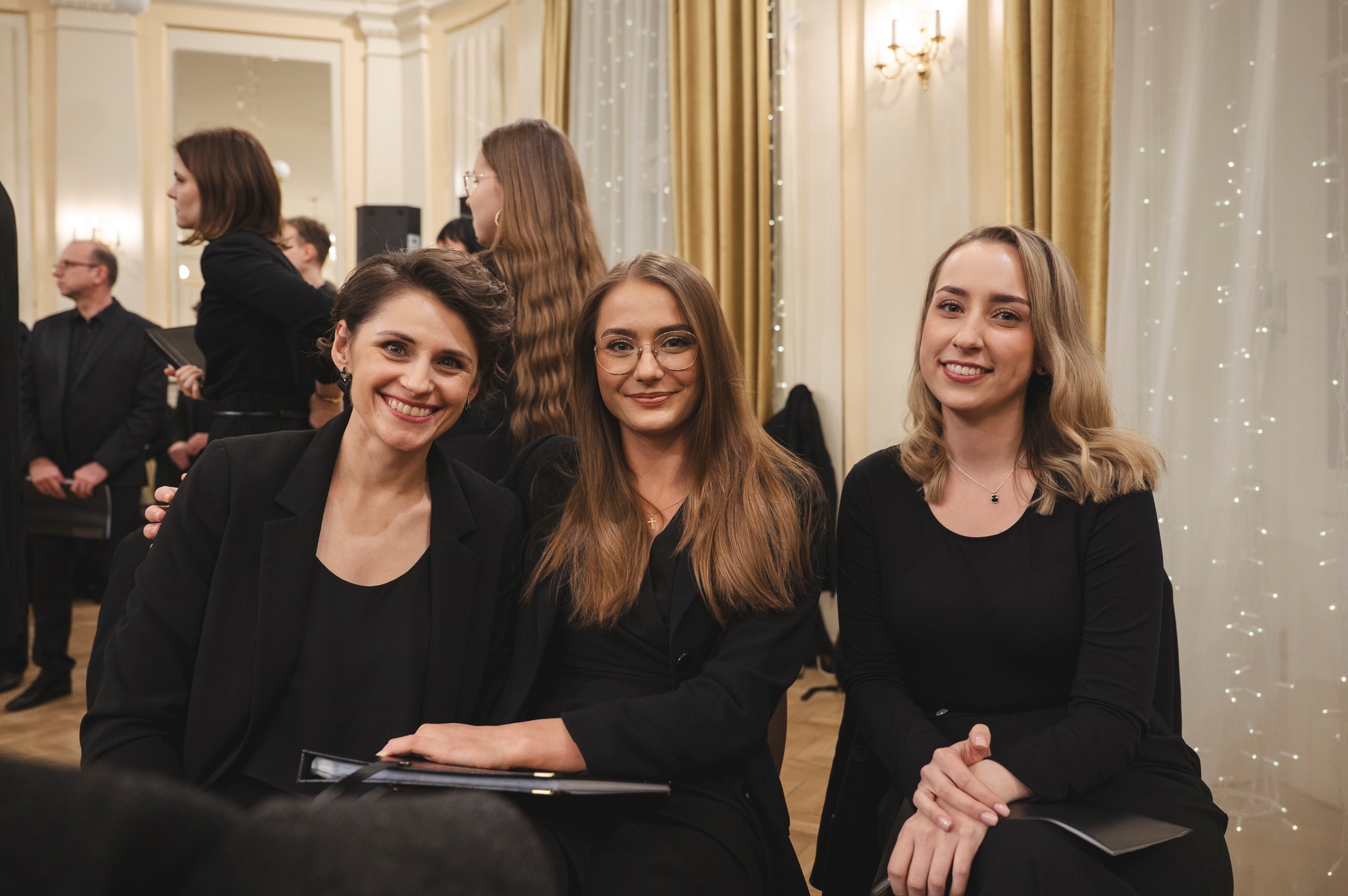 Chórzystki Krakowskiego Chóru Lekarskiego